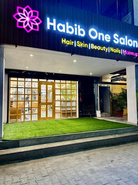 Cover photo of Habib One Salon and Makeup Studio – Unisex salon in Sector 40 Gurugram & Beauty parlour